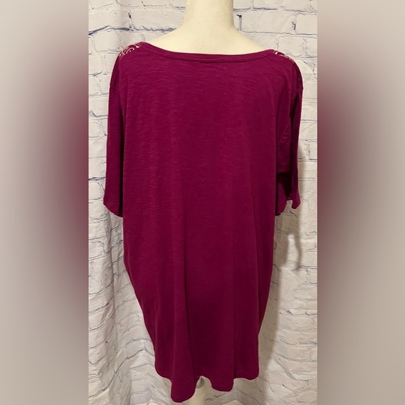 Catherine’s floral embroidered t shirt size 3X 26/28 - Picture 3 of 6